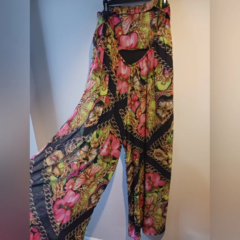 Akira Tropical Print Jumpsuit - Picture 4 of 5